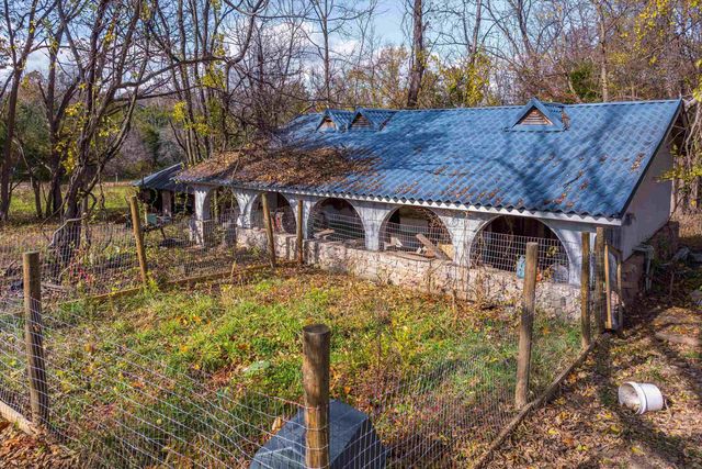 326 & 328 RUNNING PINE RD, Luray, VA 22835