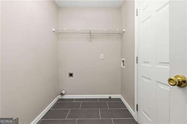 405 Plantation Way, Woodstock, GA 30188