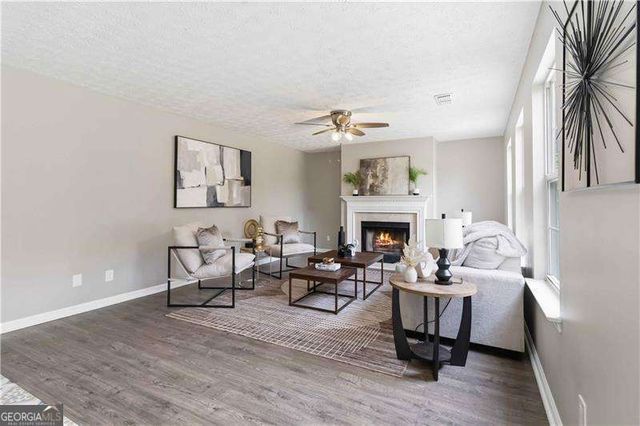 405 Plantation Way, Woodstock, GA 30188