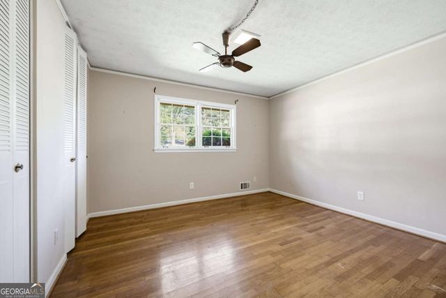 1407 Ridgewood Drive SW, Lilburn, GA 30047