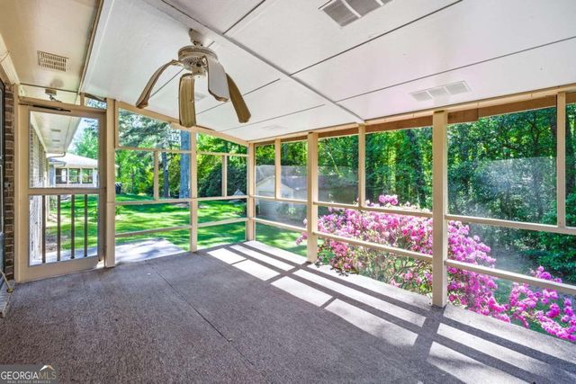 1407 Ridgewood Drive SW, Lilburn, GA 30047