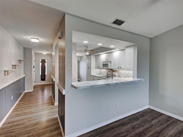 5800 SABAL TRACE DRIVE 606, North Port, FL 34287