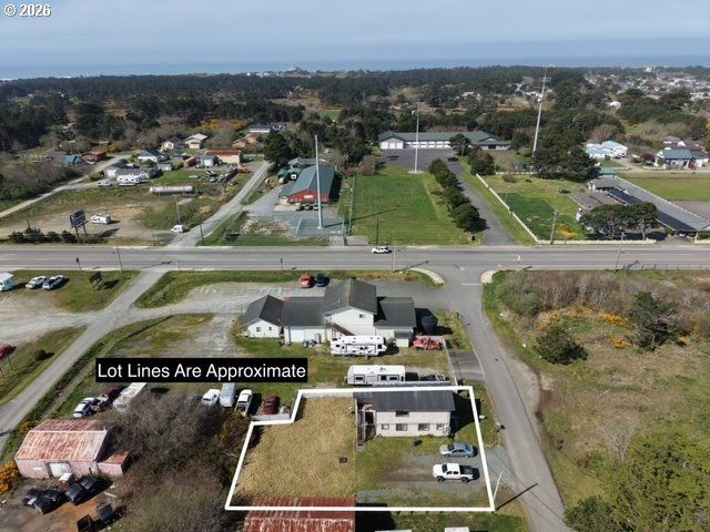 195 17TH St Se, Bandon, OR 97411