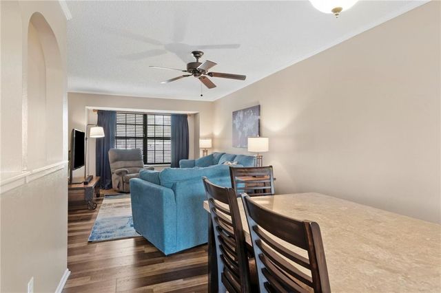 5212 NW Downing Street, Blue Springs, MO 64015