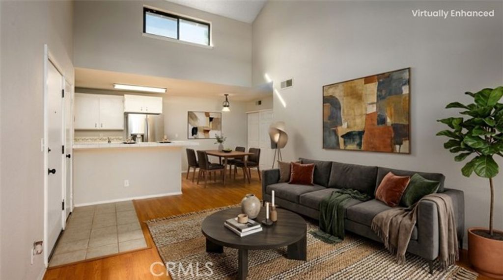 25003 Peachland 211, Newhall (santa Clarita), CA 91321