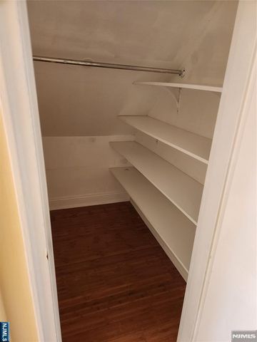 520 Broad Avenue 11, Englewood, NJ 07631