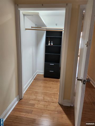 520 Broad Avenue 11, Englewood, NJ 07631