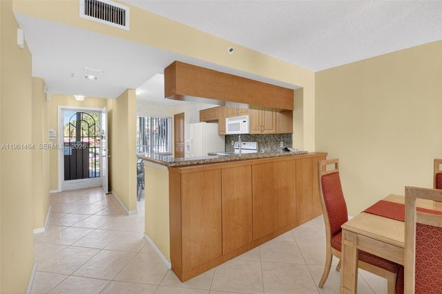12540 Majesty Circle 208, Boynton Beach, FL 33437