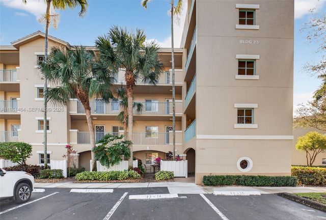 12540 Majesty Circle 208, Boynton Beach, FL 33437