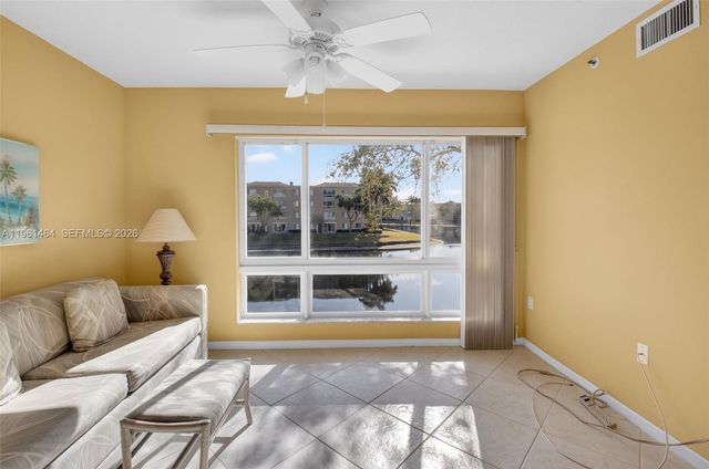 12540 Majesty Circle 208, Boynton Beach, FL 33437