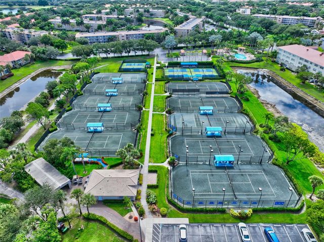 12540 Majesty Circle 208, Boynton Beach, FL 33437
