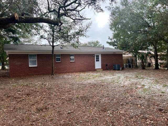 23 Overstreet Drive, Mary Esther, FL 32569