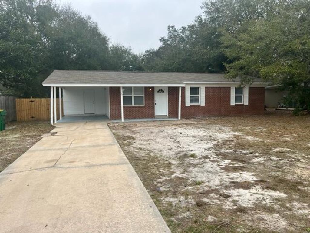 23 Overstreet Drive, Mary Esther, FL 32569
