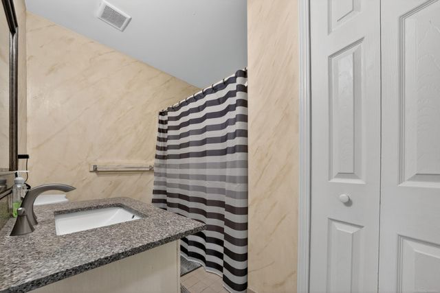 41933 King Edward Court, Clinton Twp, MI 48038