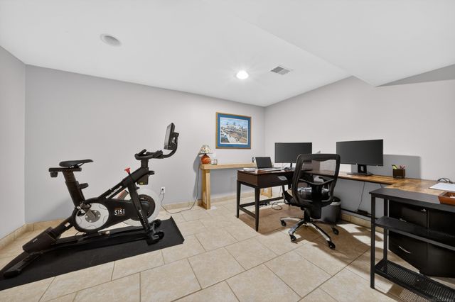 41933 King Edward Court, Clinton Twp, MI 48038