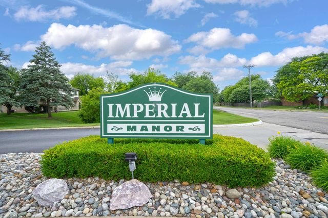41933 King Edward Court, Clinton Twp, MI 48038