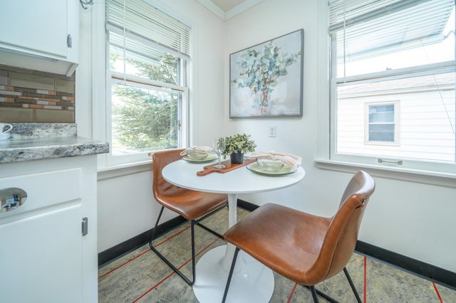 211 E Hoffman Ave, Spokane, WA 99207