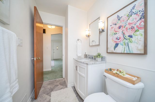 211 E Hoffman Ave, Spokane, WA 99207