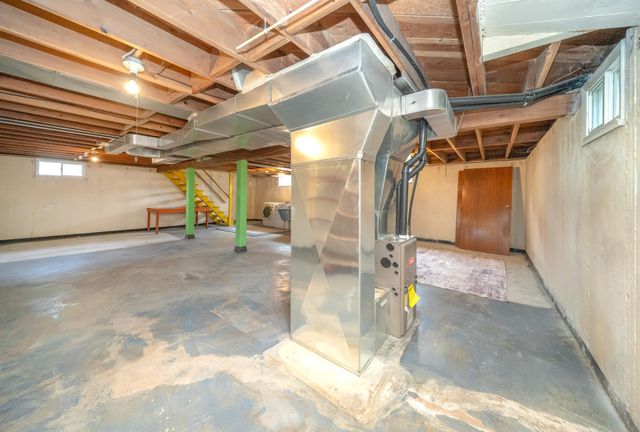 211 E Hoffman Ave, Spokane, WA 99207