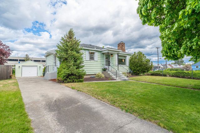 211 E Hoffman Ave, Spokane, WA 99207