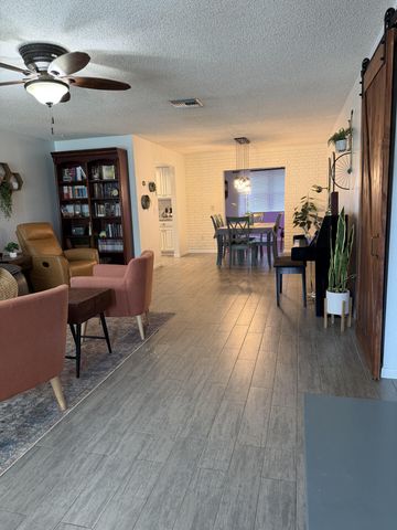 22692 SW 65th Circle, Boca Raton, FL 33428