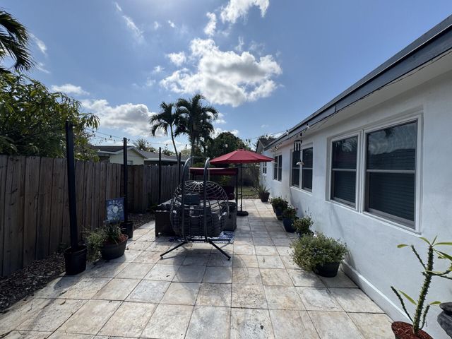 22692 SW 65th Circle, Boca Raton, FL 33428