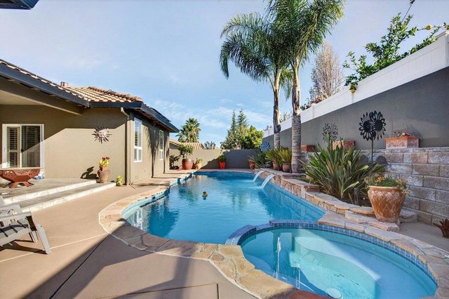 160 Dan Drive, Hollister, CA 95023