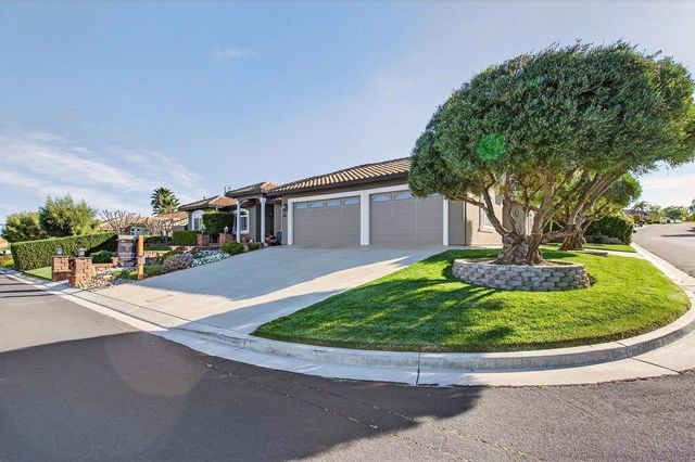 160 Dan Drive, Hollister, CA 95023