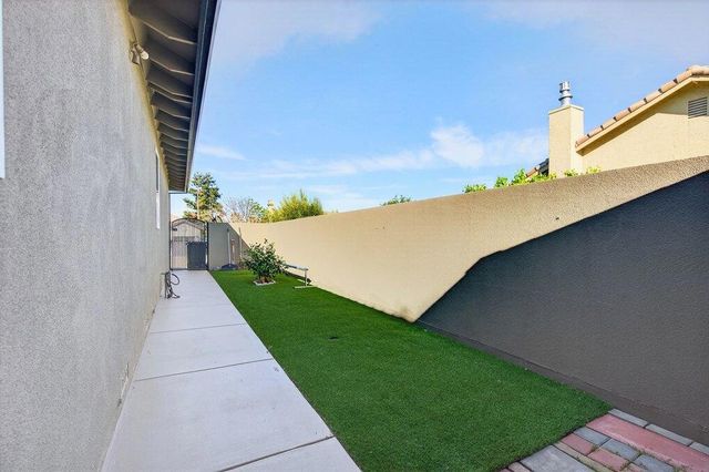 160 Dan Drive, Hollister, CA 95023