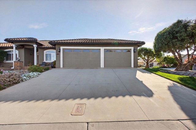 160 Dan Drive, Hollister, CA 95023