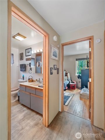 29518 SE 384th Street, Enumclaw, WA 98022