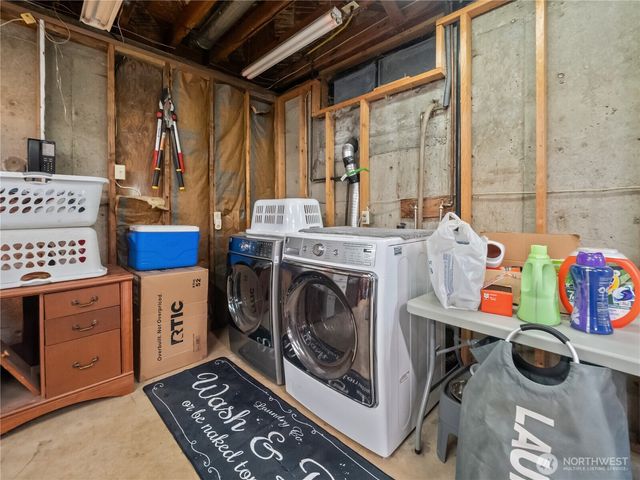 29518 SE 384th Street, Enumclaw, WA 98022