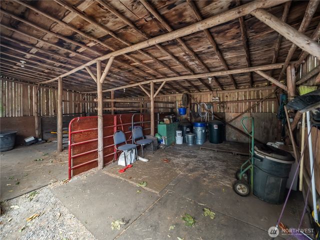 29518 SE 384th Street, Enumclaw, WA 98022