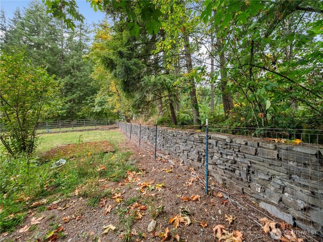 29518 SE 384th Street, Enumclaw, WA 98022