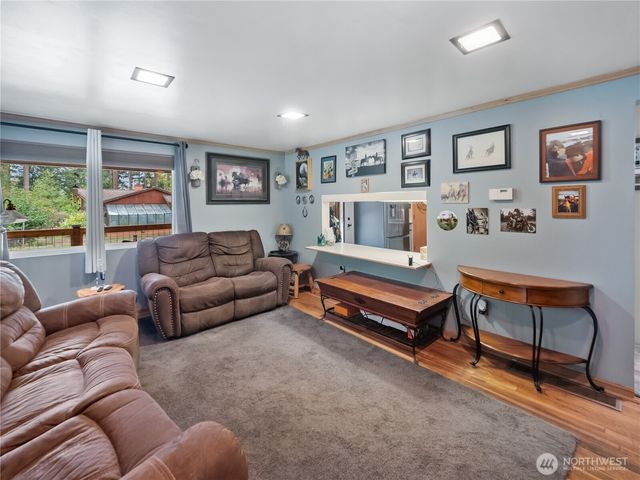 29518 SE 384th Street, Enumclaw, WA 98022