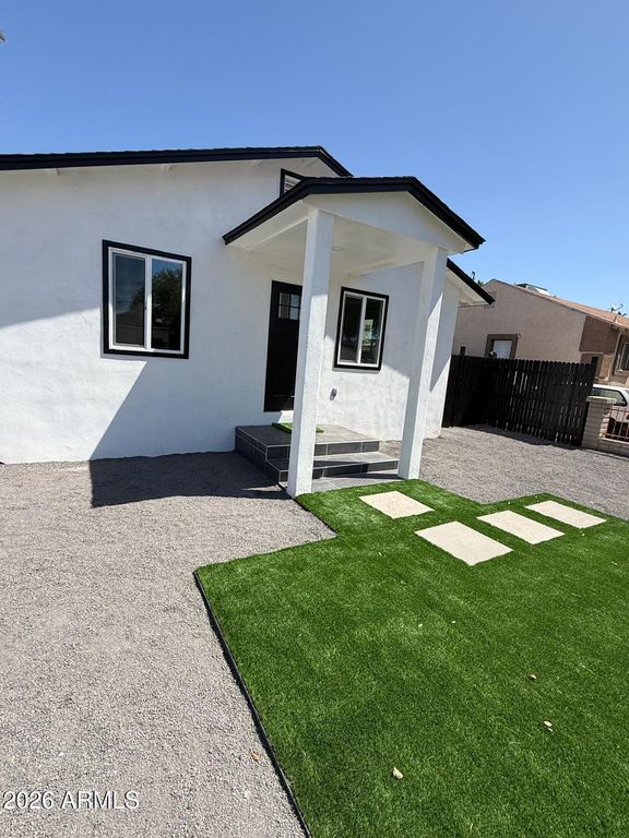 2314 E HARVARD Street 1-2, Phoenix, AZ 85006 — photo 2