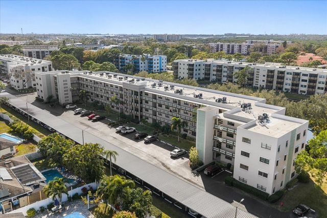 6080 N 80TH STREET N 412, St Petersburg, FL 33709