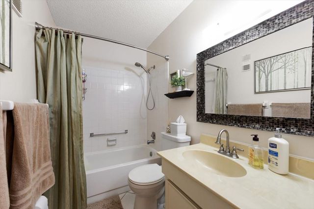 6080 N 80TH STREET N 412, St Petersburg, FL 33709