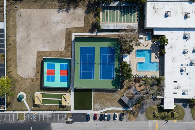 6080 N 80TH STREET N 412, St Petersburg, FL 33709