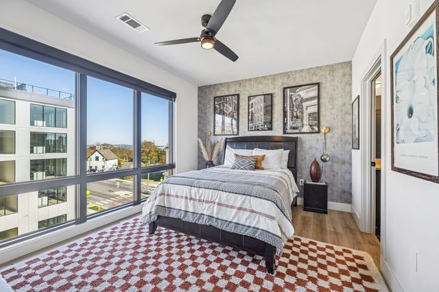 303 31st Ave N Apt 517, Nashville, TN 37203