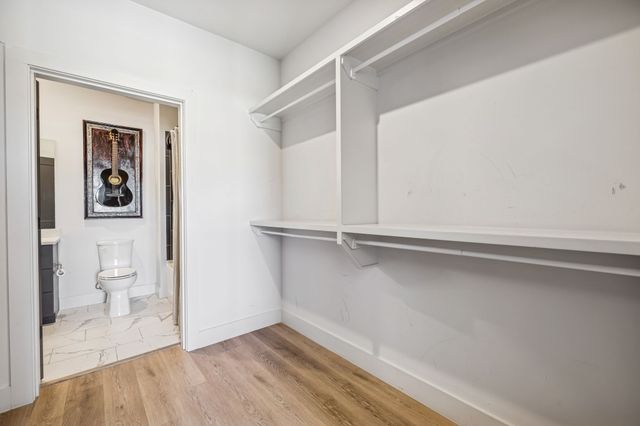 303 31st Ave N Apt 517, Nashville, TN 37203