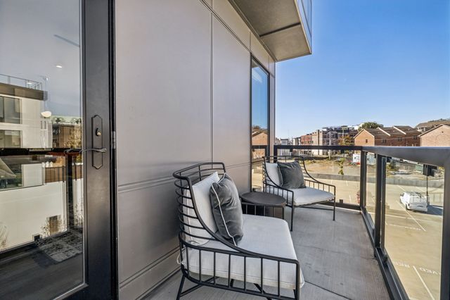 303 31st Ave N Apt 517, Nashville, TN 37203