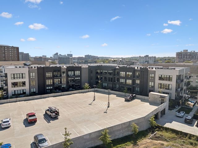 303 31st Ave N Apt 517, Nashville, TN 37203