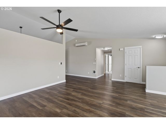 1608 Nw 3RD St, Battle Ground, WA 98604