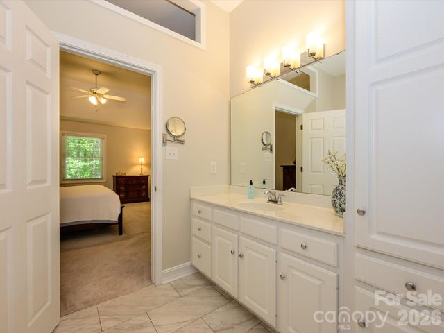 2704 Gold Spike Court, Matthews, NC 28105