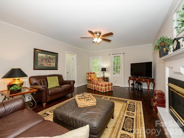 2704 Gold Spike Court, Matthews, NC 28105