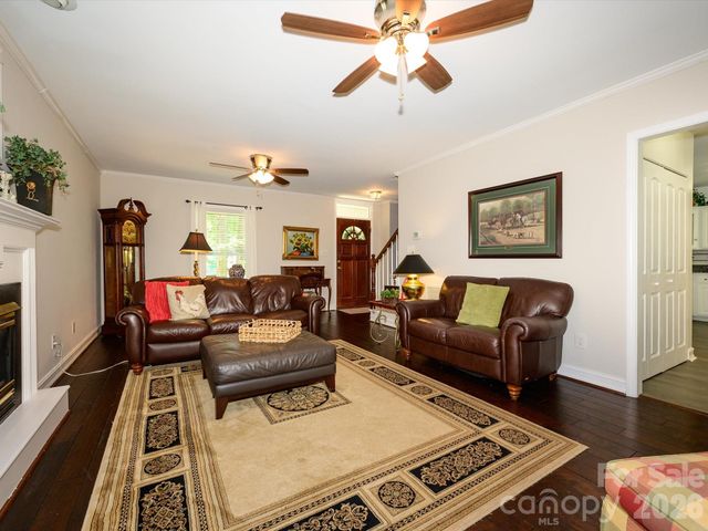 2704 Gold Spike Court, Matthews, NC 28105