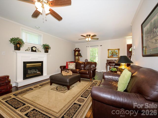 2704 Gold Spike Court, Matthews, NC 28105