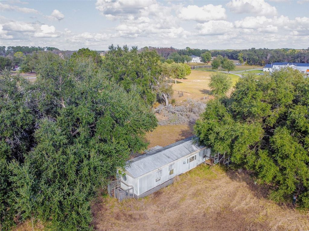 Image 19 of property listing at 7700 FLORIDA BOYS RANCH ROAD, Groveland, FL 34736