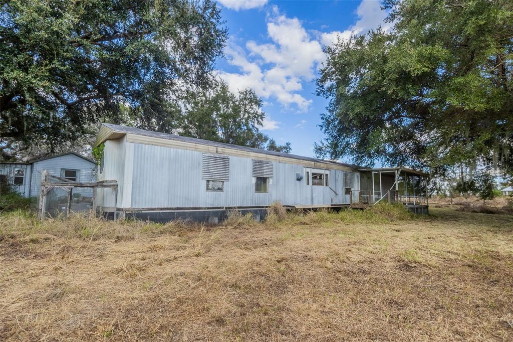 Image 23 of property listing at 7700 FLORIDA BOYS RANCH ROAD, Groveland, FL 34736